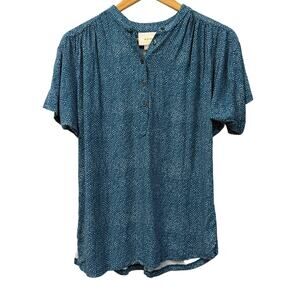 Maeve Anthropologie Blue Print Blouse Size Small Viscose Short Sleeve Boho Top